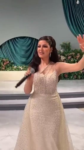 فستان سهره فخم لون البيج