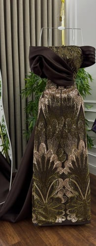 فستان فخم راقي لون زيتي