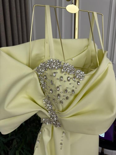 فستان سهره فخم لون البيج