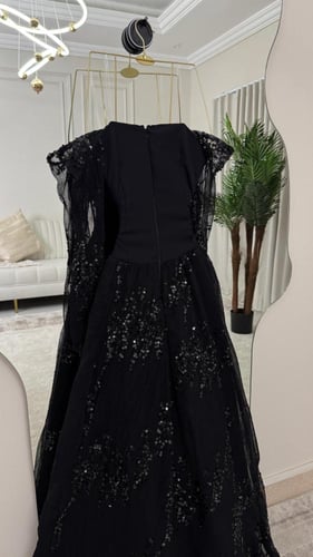 فستان زفاف لون اسود