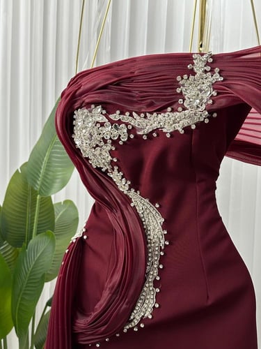 فستان سهره مميز لون عنابي