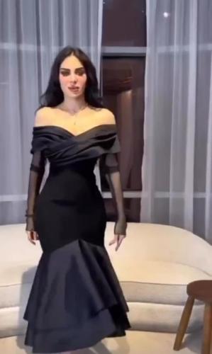 فستان سهرة ناعم لون اسود