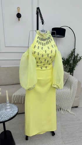 فستان سهرة ناعم لون اصفر