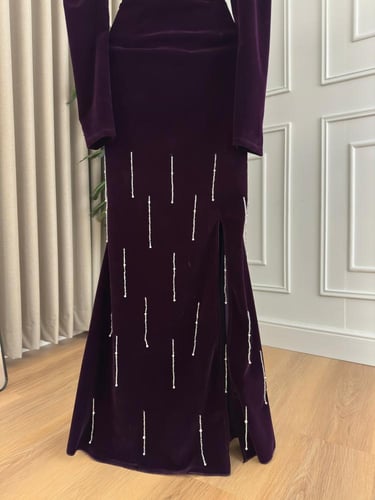 فستان ناعم تطريز هدب