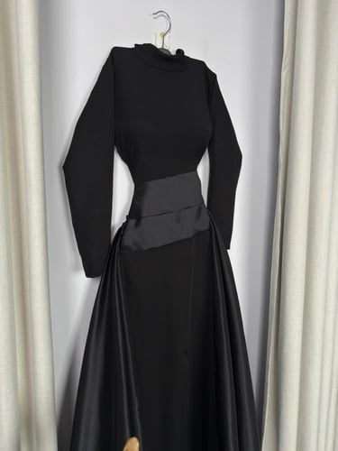 الفستان المميز الأكثر طلب