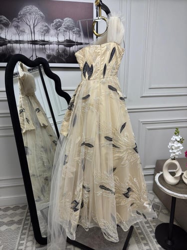 فستان سهره راقي حرز وتل لونين