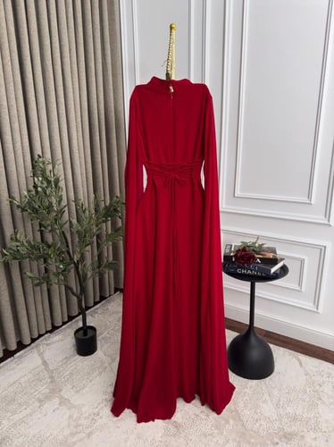 فستان ناعم مميز لون احمر