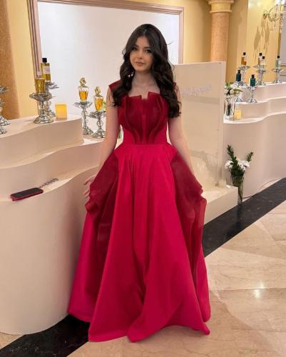 فستان سهره فخم لون احمر