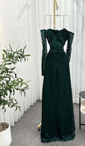 فستان فخم راقي لون زيتي