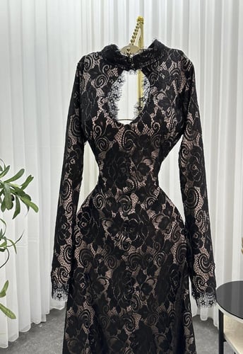 فستان مميز لون اسود