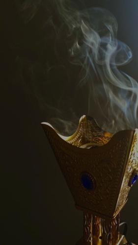 بخور البراشين بالجلود