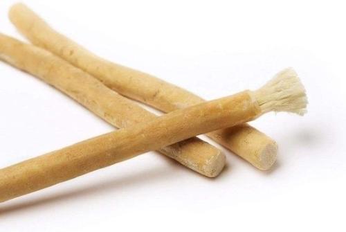 كمبودي بالمسواك