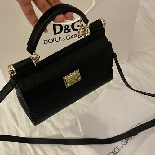 دولتشي اند غابانا - اسود