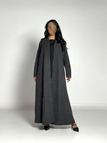 عبايه الماس بقماش جوخ شتوي رمادي