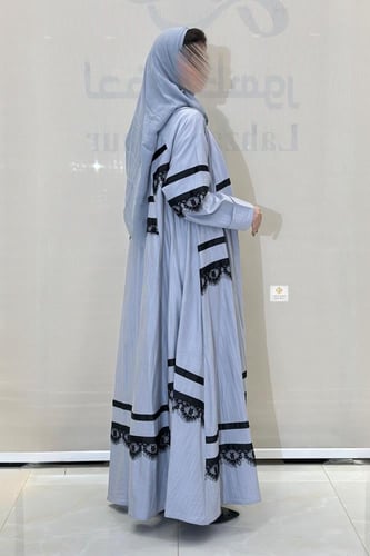 عبايه عروب تربل كلوش بقماش لنن بتدخيلات دانتيل فخم