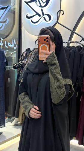 عبايه ابهار نص بشت بقماش انترنت بتدخيل قماش يدوي ع...
