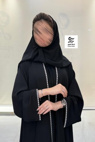 عبايه سودا دبل كلوش بقماش انترنت بتحديد ابيض