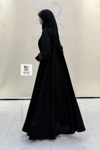 عبايه دبل كلوش بقماش اندنوسي بتدخيل تطريز