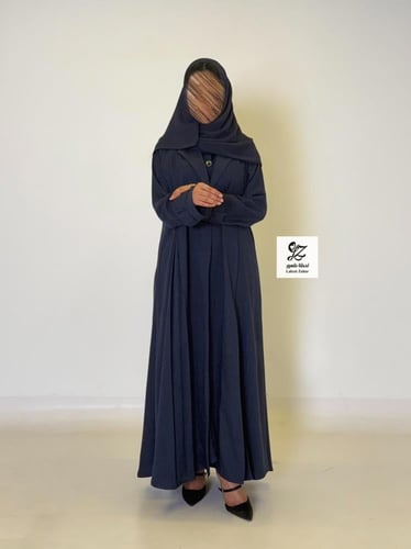 عبايه سفر قطعتين فستان وعبايه بقماش لنن بحريني