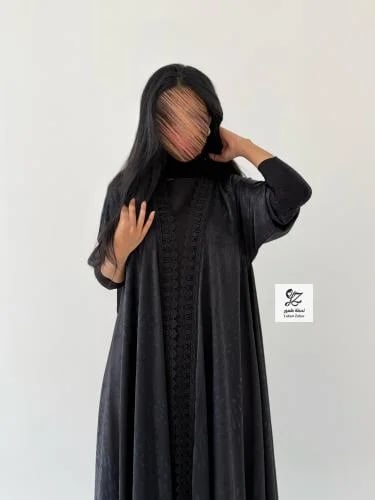 عبايه وجد دبل كلوش بقماش حرير مشجر