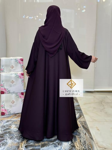 عبايه دبل كلوش كم وسيع بقماش بلاك بيري موف