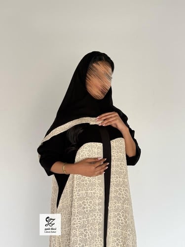 عبايه وعد كلوش قماش اندنوسي مع دانتيل جوبير ثقيل ب...