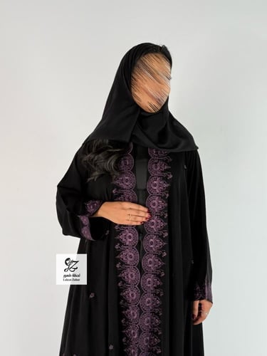 عبايه سحاب دبل كلوش بقماش ملكي بتطريز يدوي ناعم تط...