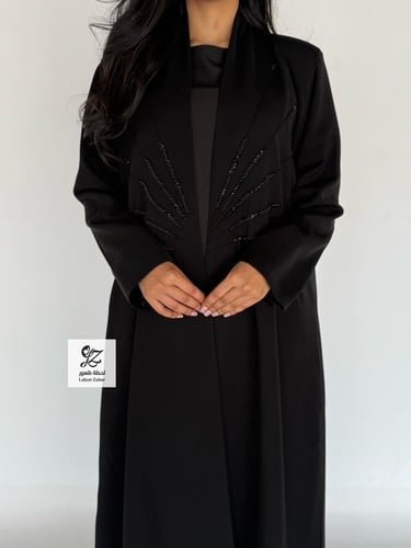 بليزر وصايف بقماش اندنوسي مع تدخيل شك ناعم