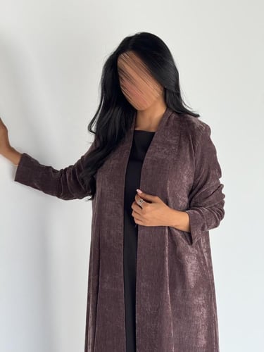 عبايه كلوش بقماش مخمل تركيي