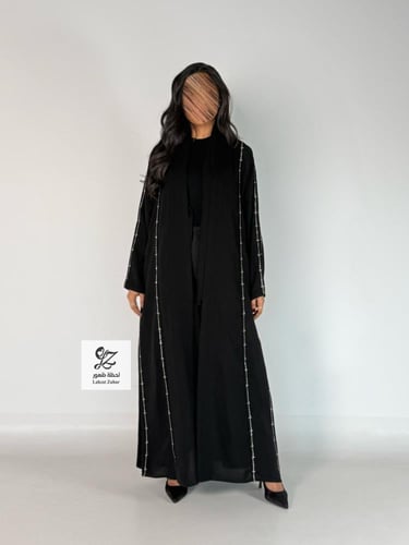 عبايه نوران كلوش بقماش كريب الابداع اسود فاحم