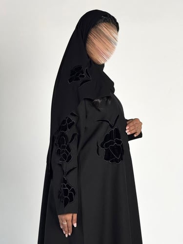 عبايه وديان بقصه Aقماش قماش كريب الابداع بتدخيل مخ...