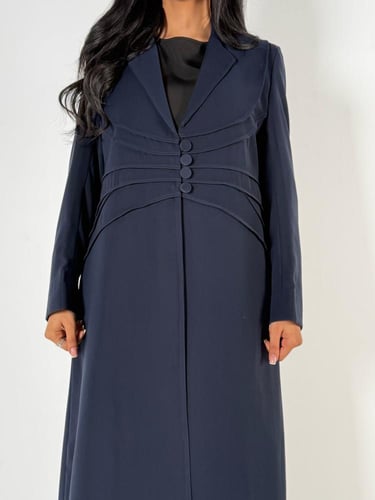 عبايه وصايف بليزر مع زراررسمي مبطنه بقماش سيراميك...