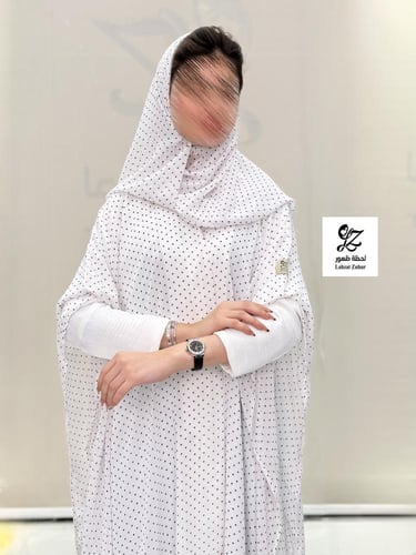 عبايه طله منقط ابيض