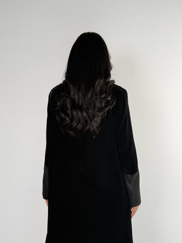 بليزر فتون بقماش مخمل كوري مع كريب الابداع