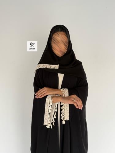 عبايه بشت الصيف بقماش ناعم مع كلفه بيج ناعمه