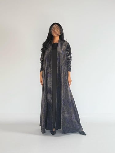 عبايه نسايم كلوش بقماش مخمل مشجر تايقر