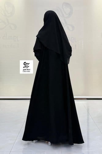 عبايه كوين دبل كلوش بقماش ملكي اسود بتدخيل تطريز م...