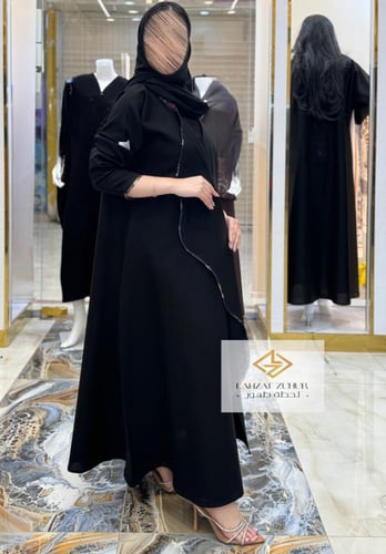 عبايه نص كلوش بقماش كريب الابداع تدخيلات الاورجنز...