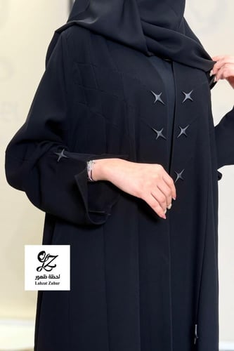عبايه رموش بقصه A بقماش سيراميك اسود فاحم