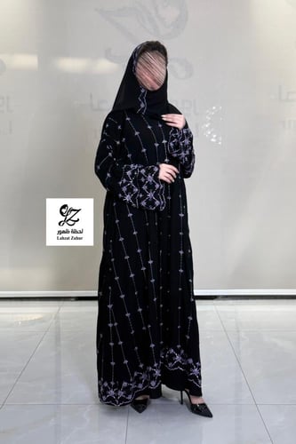 عبايه الريم بقصه كلوش بتطريز كامل ب الون الموف