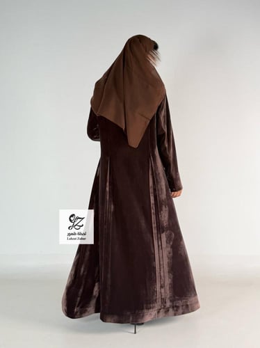 بليزر الفريده بقماش مخمل كوري