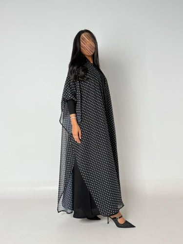 عبايه طله بقماش ملكي مع شيفون منقط