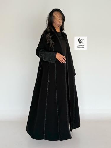 عبايه سمو كلوش بقماش كريب اندنوسي بتدخيل شيفون لمع...