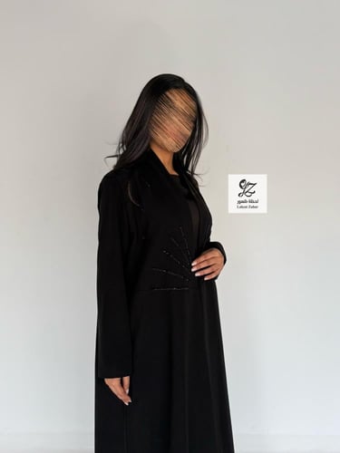 بليزر وصايف بقماش اندنوسي مع تدخيل شك ناعم