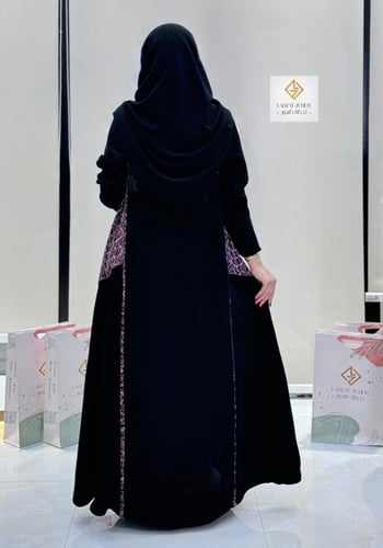 عبايه ازهار بقماش كريب اندونسي بتدخيلات قماش هندي...