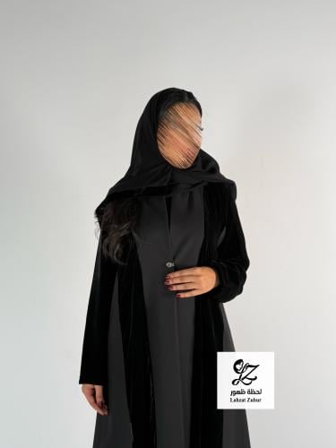 عبايه بليزر بقماش مخمل كوري مع جوخ خفيف