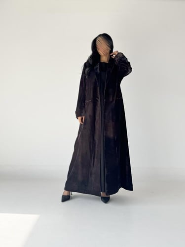 عبايه بلزر بقماش مخمل برنت مطبوع