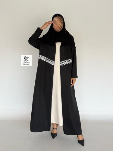 عبايه بليزر رسمي مبطنه بتدخيل شك ناعم سلفر