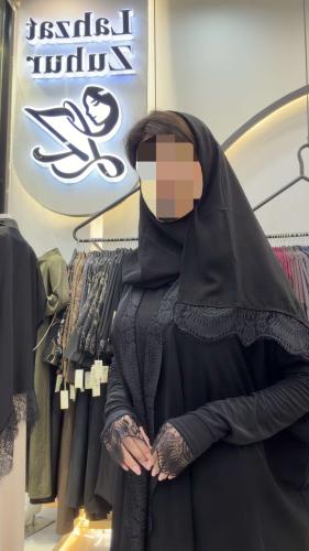 شيفون ليان نص بشت بقماش ملكي بتدخيل كلفه دانتيل نا...
