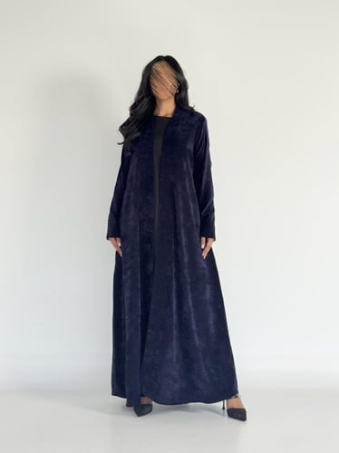 عبايه كلوش بقماش مخمل تركي كحلي